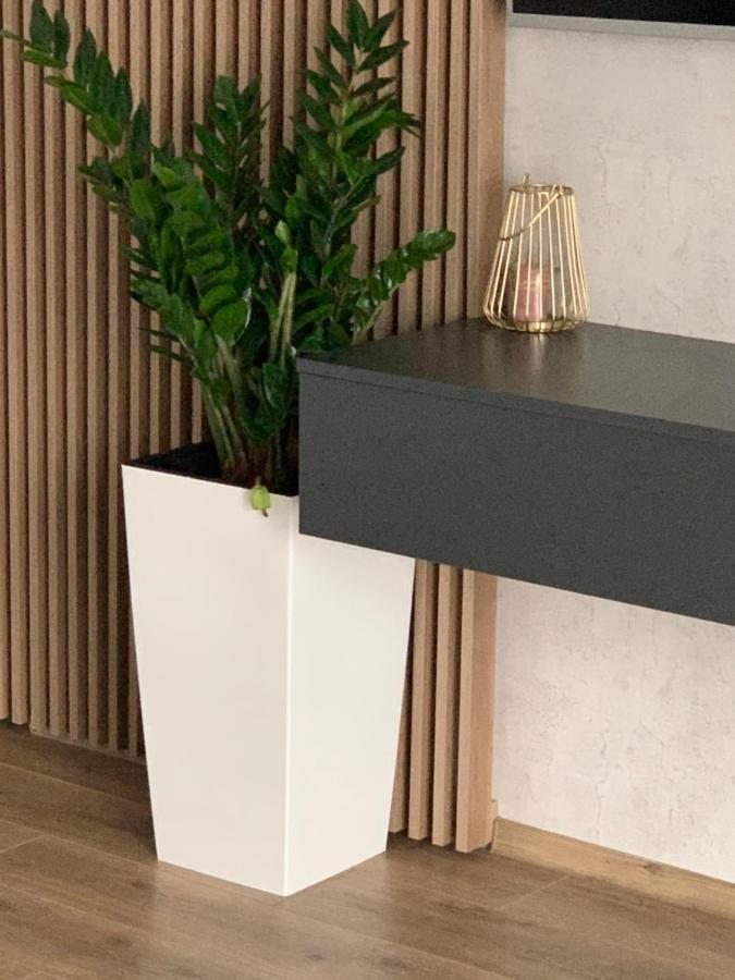 Anda Apartment Mamaia Bagian luar foto