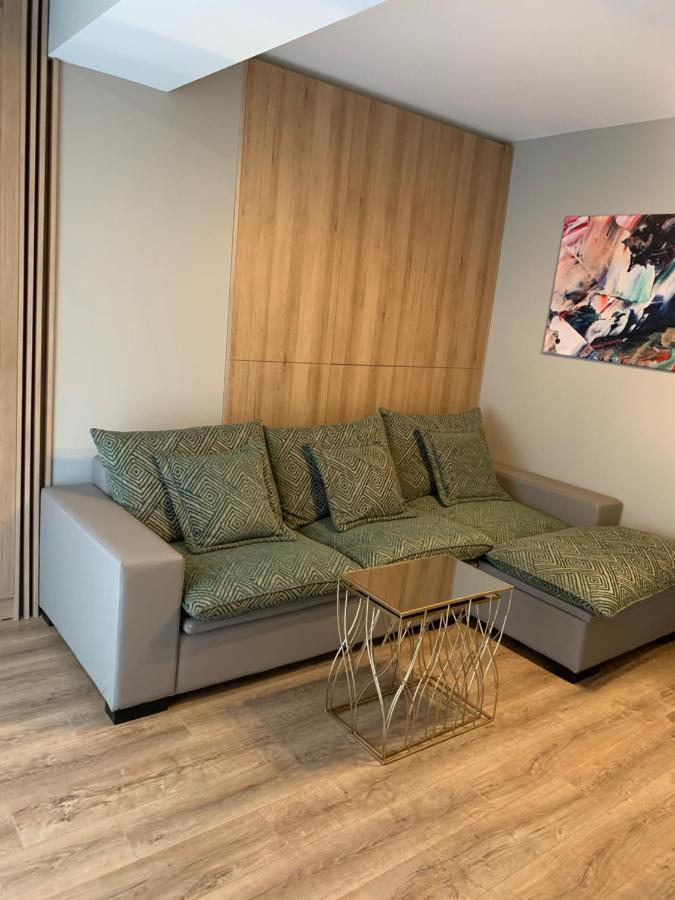 Anda Apartment Mamaia Bagian luar foto