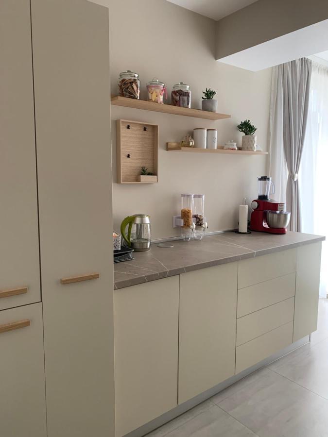 Anda Apartment Mamaia Bagian luar foto
